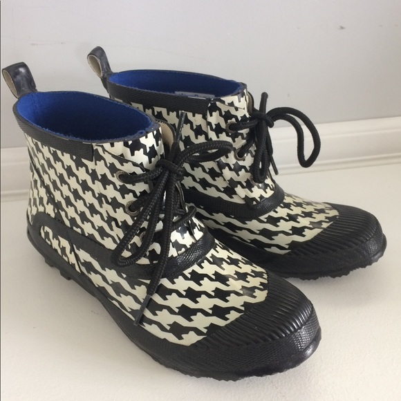 Shoes - Wind river everyday rain boot